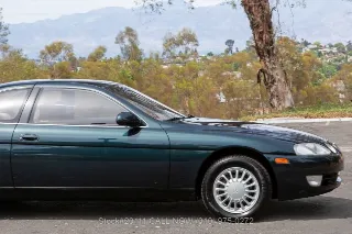 Foto 10 di 24: 1993 Lexus SC300