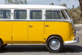 Foto 11 di 24: 1974 Volkswagen 15 Window Brazilian built Type 2 Deluxe Bus