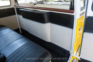 Foto 23 di 24: 1974 Volkswagen 15 Window Brazilian built Type 2 Deluxe Bus