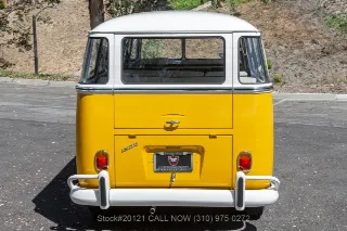 Foto 6 di 24: 1974 Volkswagen 15 Window Brazilian built Type 2 Deluxe Bus