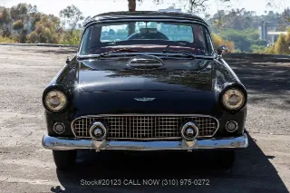Foto 17 di 24: 1956 Ford Thunderbird