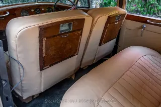 Foto 19 di 24: 1958 Bentley S1