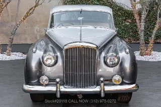 Foto 2 di 24: 1958 Bentley S1