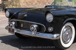 Foto 12 di 24: 1955 Ford Thunderbird