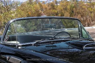 Foto 24 di 24: 1955 Ford Thunderbird