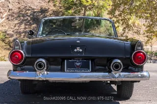 Foto 9 di 24: 1955 Ford Thunderbird