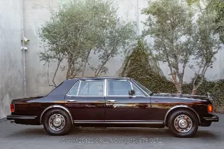 Foto 4 di 24: 1985 Rolls Royce Silver Spirit
