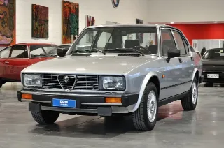 Foto 3 di 30: Alfa Romeo Alfetta 2.0 CEM restauro totale UNICA targa MI!