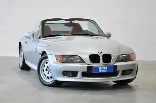 Foto 1 di 30: Bmw Z3 1.8 cat Roadster ASI CRS