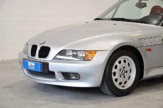 Foto 20 di 30: Bmw Z3 1.8 cat Roadster ASI CRS