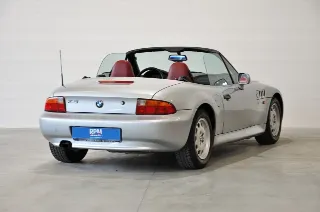 Foto 6 di 30: Bmw Z3 1.8 cat Roadster ASI CRS