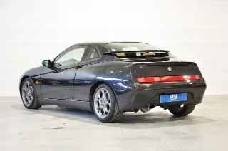 Foto 5 di 30: Alfa Romeo GTV 2.0i V6 turbo cat