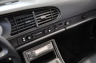 Foto 14 di 30: Porsche 944 S2 Cabriolet 3.0 ASI targa MI conservatissima
