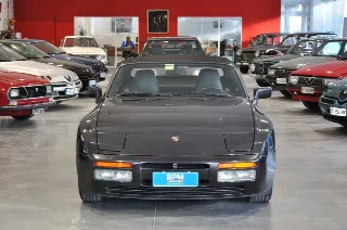 Foto 2 di 30: Porsche 944 S2 Cabriolet 3.0 ASI targa MI conservatissima