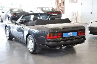 Foto 5 di 30: Porsche 944 S2 Cabriolet 3.0 ASI targa MI conservatissima