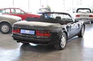 Foto 6 di 30: Porsche 944 S2 Cabriolet 3.0 ASI targa MI conservatissima