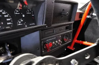 Foto 11 di 26: Alfa Romeo 75 2.0i Twin Spark Trackday Ready