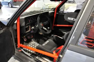 Foto 13 di 26: Alfa Romeo 75 2.0i Twin Spark Trackday Ready