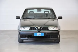 Foto 2 di 24: Alfa Romeo 155 1.8i Twin Spark cat Perfetta
