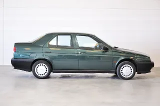 Foto 8 di 24: Alfa Romeo 155 1.8i Twin Spark cat Perfetta