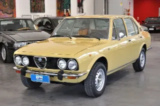 Foto 4 di 30: Alfa Romeo Alfetta 1.8 Giallo Piper ASI