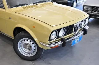 Foto 7 di 30: Alfa Romeo Alfetta 1.8 Giallo Piper ASI