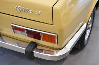 Foto 8 di 30: Alfa Romeo Alfetta 1.8 Giallo Piper ASI