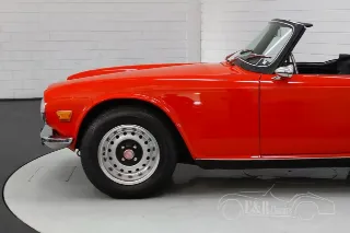 Foto 8 di 10: Triumph TR6