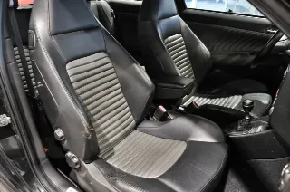 Photo 11 of 27: Alfa Romeo 147 3.2i V6 24V cat 3 porte GTA Manuale RIAR