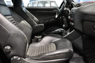 Photo 15 of 27: Alfa Romeo 147 3.2i V6 24V cat 3 porte GTA Manuale RIAR