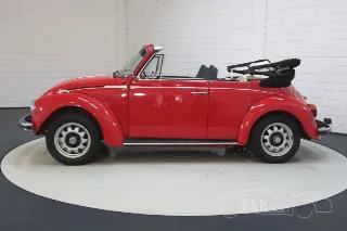 Foto 6 di 10: Volkswagen Beetle