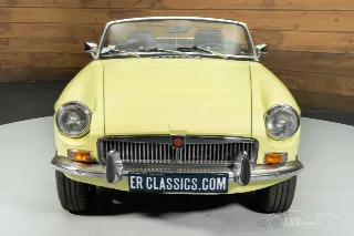 Foto 6 di 10: MG MGB