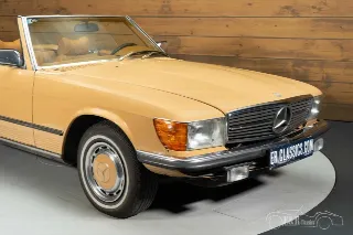 Foto 5 di 10: Mercedes Benz 450SL