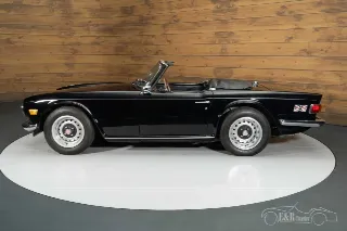 Foto 10 di 10: Triumph TR6