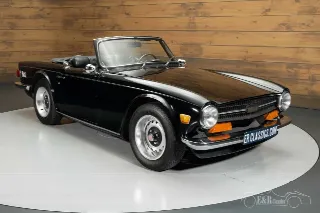 Foto 4 di 10: Triumph TR6