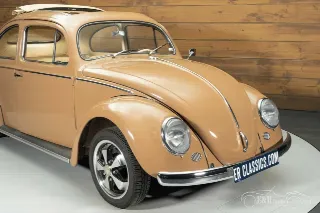 Foto 5 di 10: Volkswagen Beetle