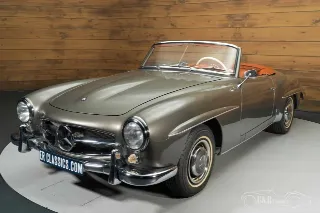 Foto 7 di 10: Mercedes Benz 190SL