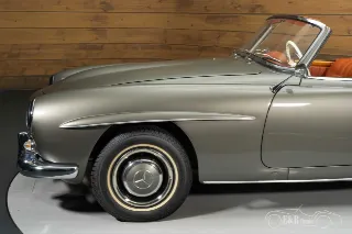 Foto 9 di 10: Mercedes Benz 190SL