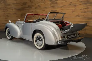 Foto 10 di 10: Triumph Roadster