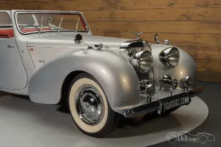 Foto 3 di 10: Triumph Roadster