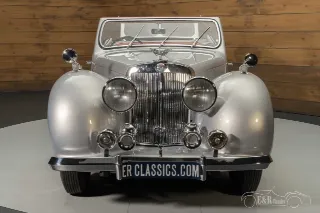 Foto 4 di 10: Triumph Roadster
