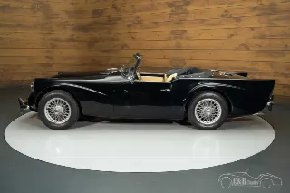 Foto 10 di 10: Daimler SP250