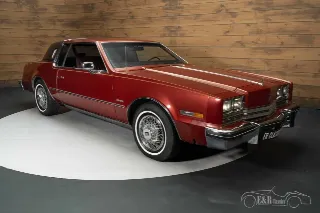 Foto 4 di 10: Oldsmobile Toronado