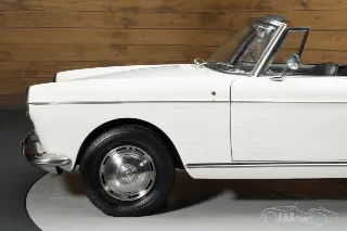Foto 9 di 10: Peugeot 404
