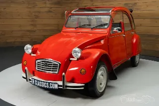 Foto 7 di 10: Citroen 2CV