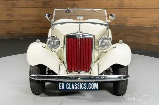 Foto 6 di 10: MG TD