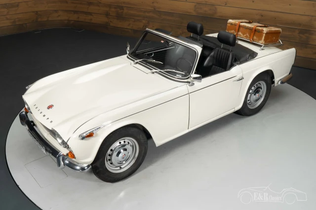 Triumph TR4