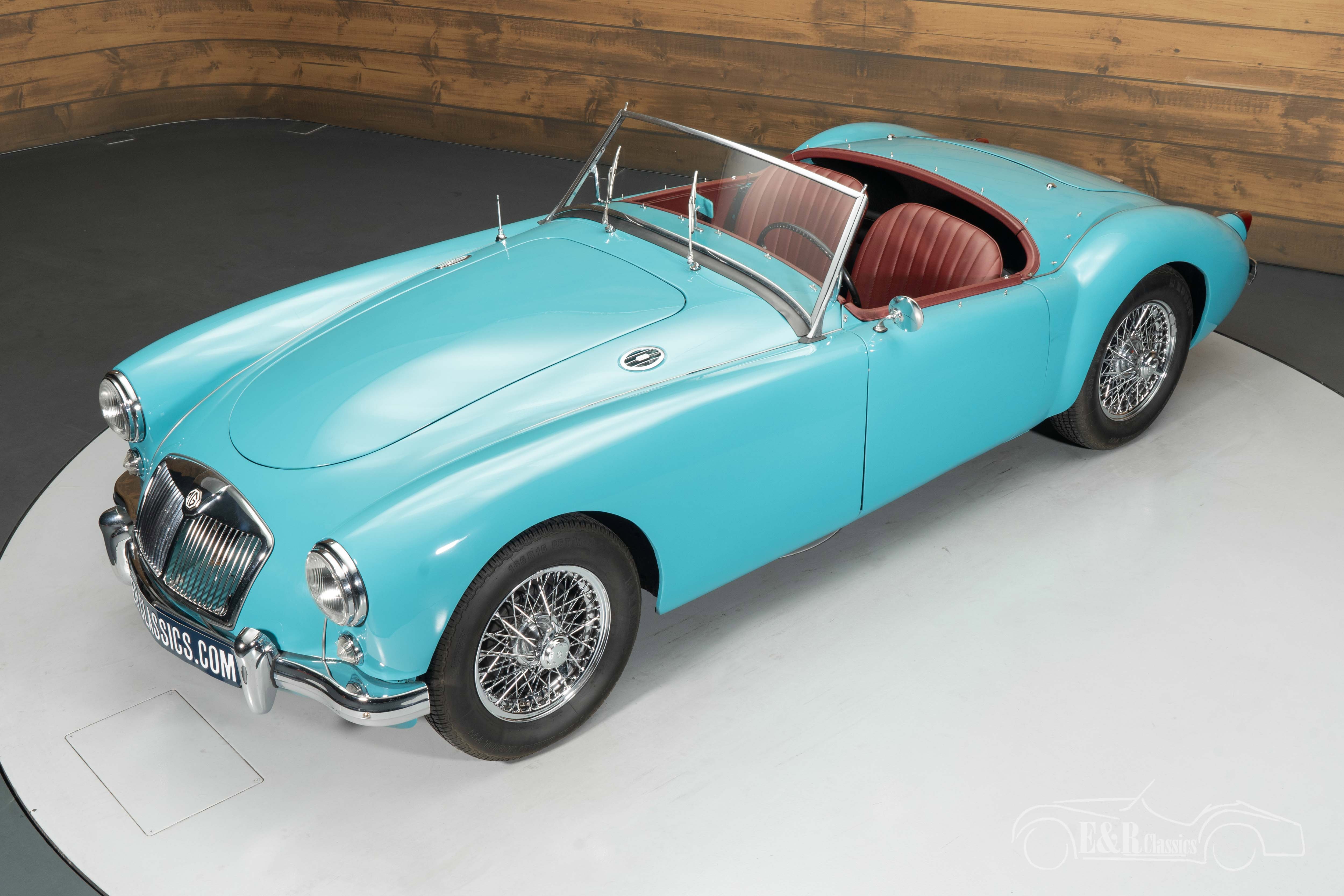 MG MGA