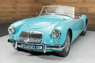 Foto 7 di 10: MG MGA
