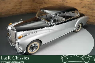Foto 3 di 10: Mercedes Benz 300
